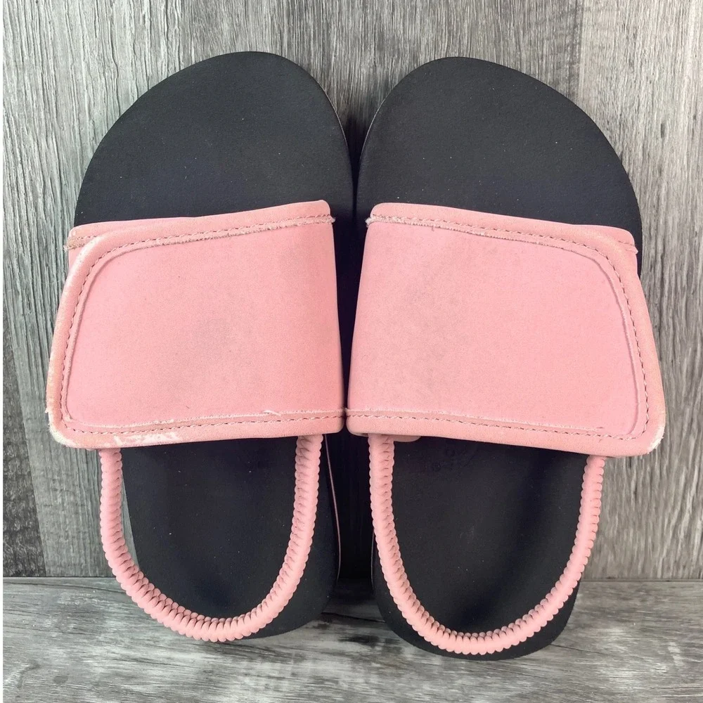 Rainbow Sandals Kids Pink Black Slide Sandals Back Strap Size 9/10 4869-0809
